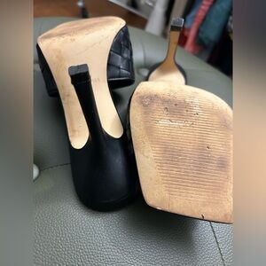 Size 7, black Marc Fisher heels